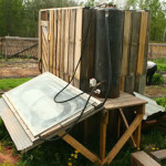 DIY Wood Pallet Solar Shower
