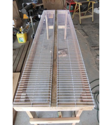 DIY Greenhouse Planting Bench