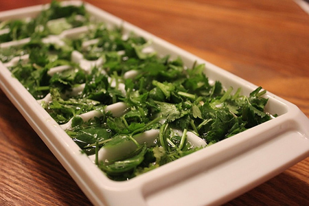 How To Freeze Fresh Herbs