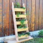 DIY Cedar Ladder Planter