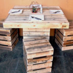 DIY Wood Pallet Dining Set