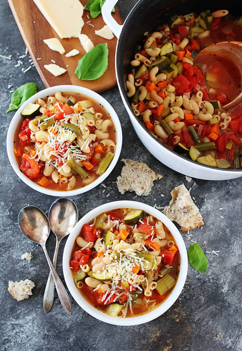 Homemade Minestrone Soup Recipe