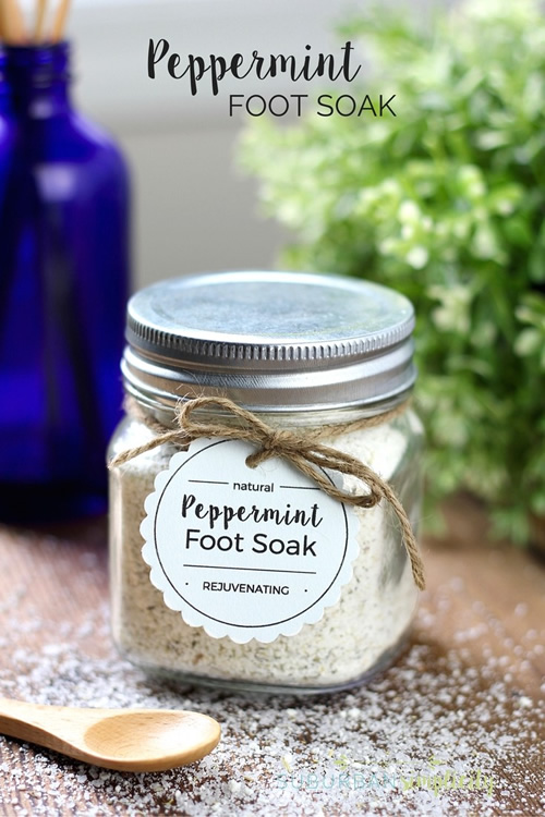 Homemade Peppermint Foot Soak Recipe