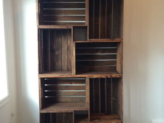 DIY Wooden Crate Bookshelf