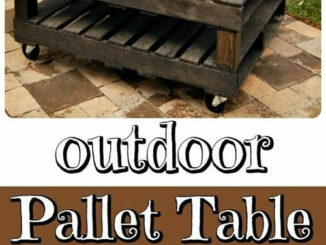 DIY Wood Pallet Outdoor Table