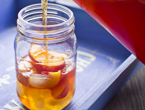 The Perfect Peach Sweet Tea Recipe