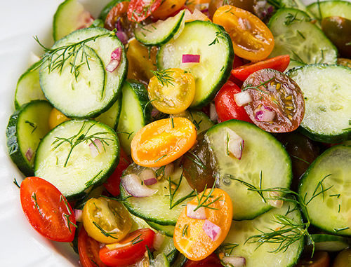 Italian Tomato & Cucumber Salad Recipe